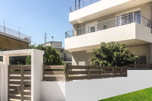 Aluminium Fencing and Gate